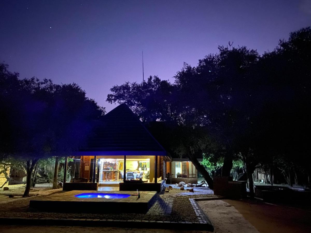 Twiga Lodge Mabalingwe Bela-Bela Extérieur photo