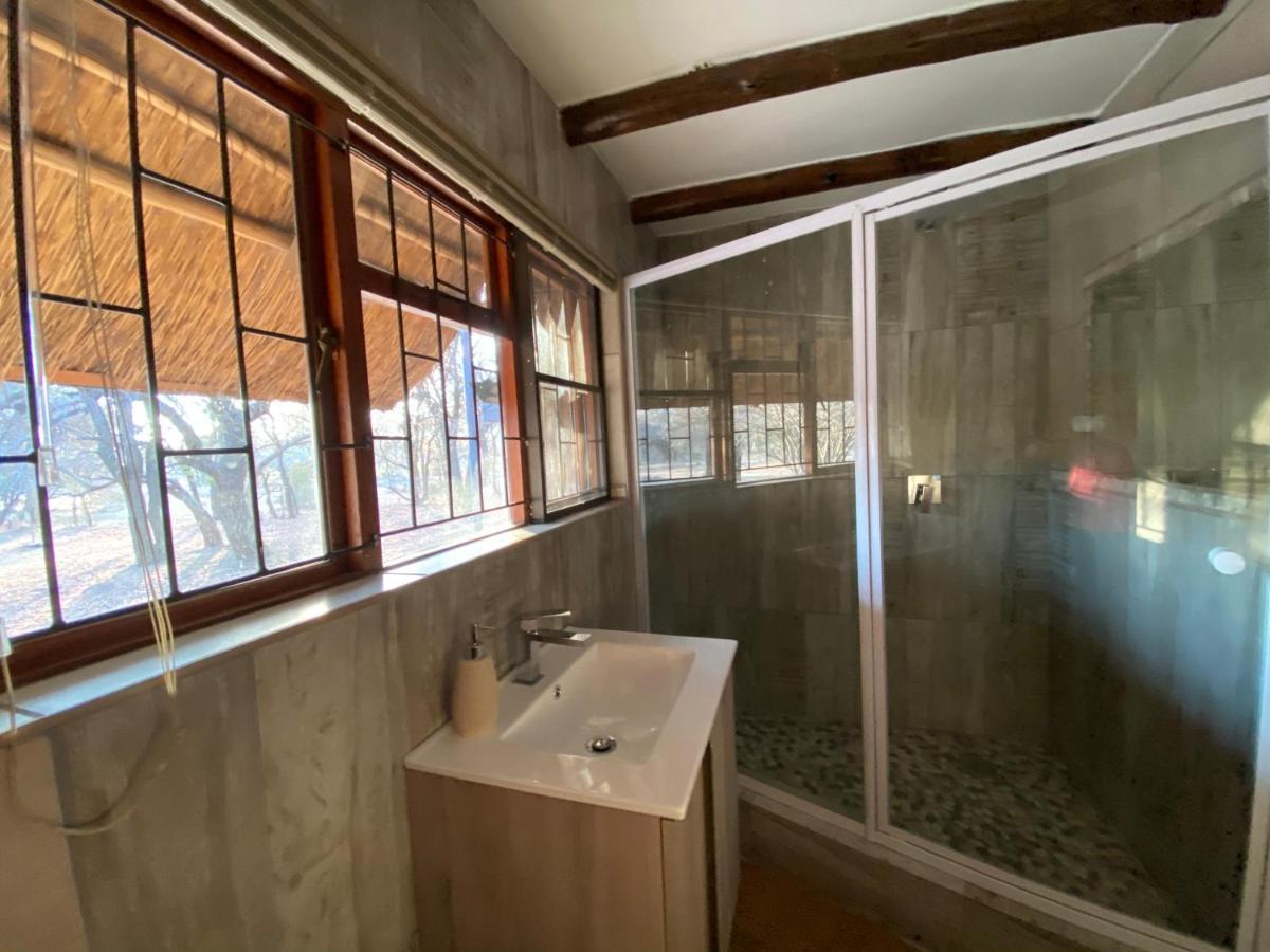 Twiga Lodge Mabalingwe Bela-Bela Extérieur photo