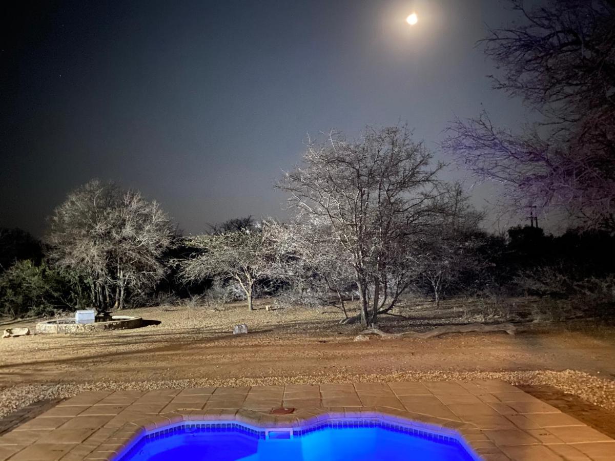 Twiga Lodge Mabalingwe Bela-Bela Extérieur photo